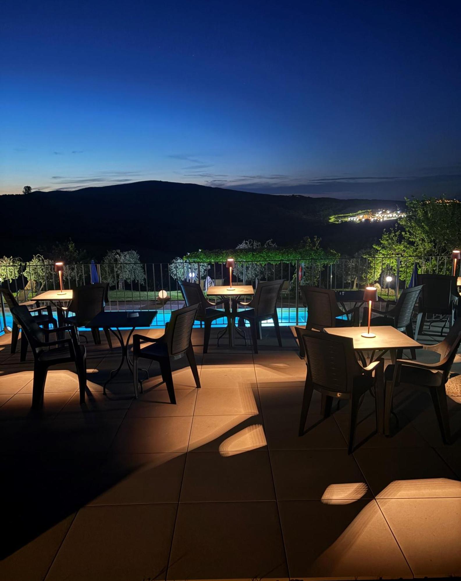 Antico Borgo Il Cardino Bed & Breakfast San Gimignano Ngoại thất bức ảnh